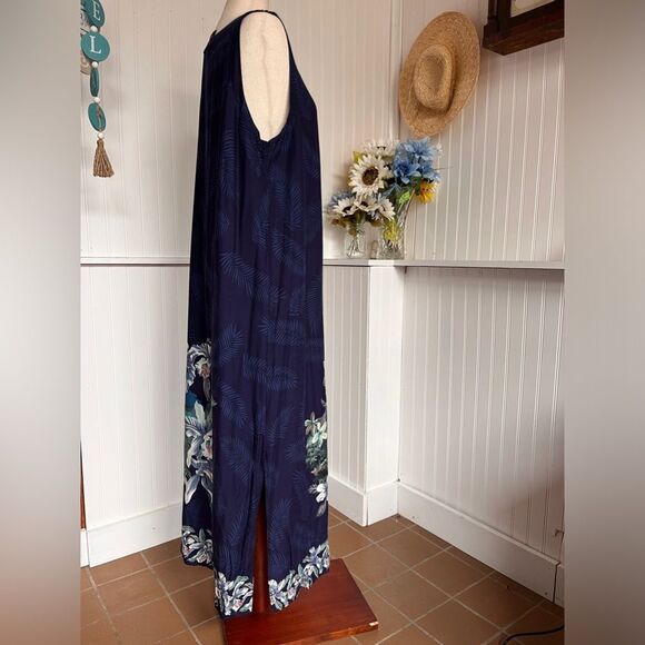 “Island-inspired style: soft, lightweight, and effortlessly chic.” - Picture 3 of 8